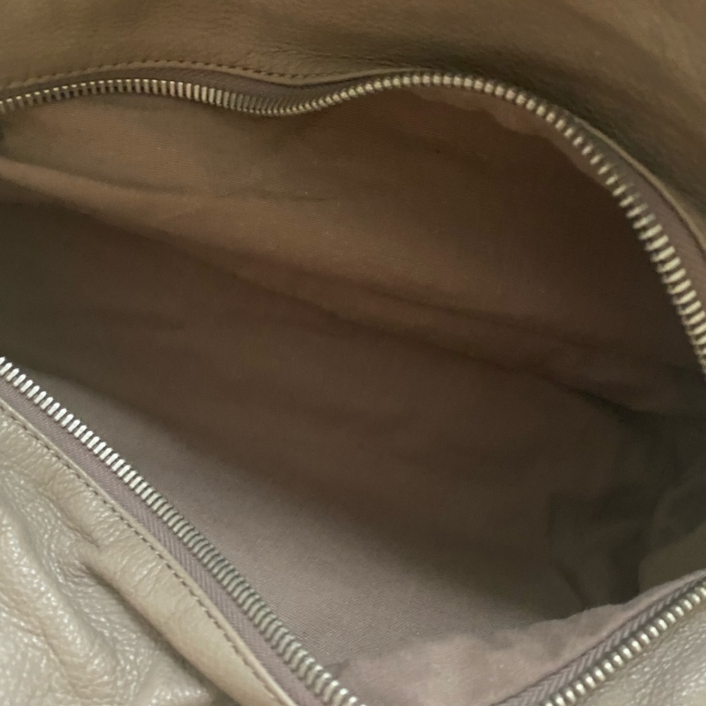 Liebeskind Berlin leather crossbody bag - Picture 6 of 16